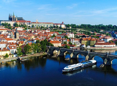 Prague Panoramic Dinner Cruise - Photo 2